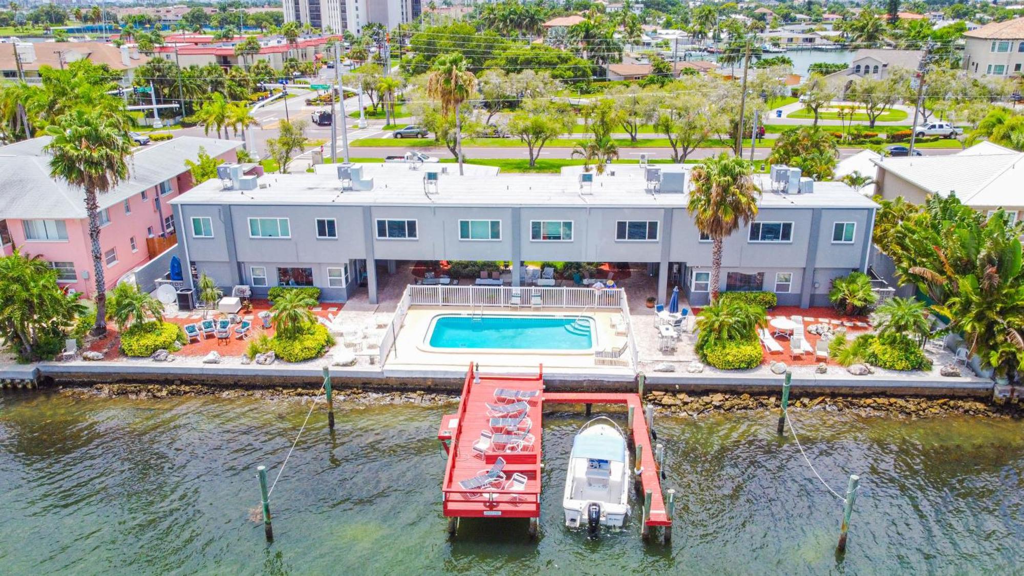 107-Waterfront-Walk To Beach-Lovely St. Pete Beach Exterior foto